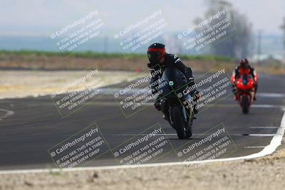 media/Jun-07-2025-TrackDaz (Sat) [[4413525952]]/B Group/220pm (Turn 9)/